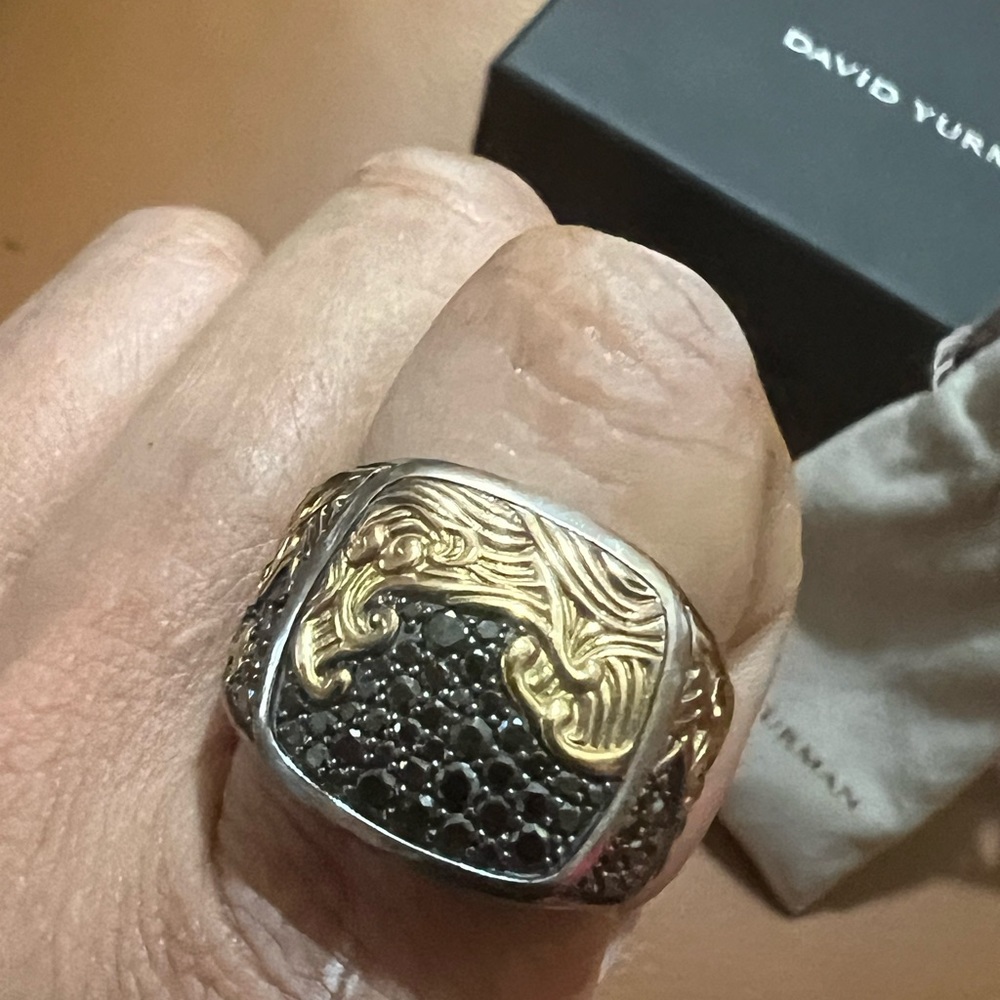 David Yurman WAVES SIGNET RING - Picture 7 of 7